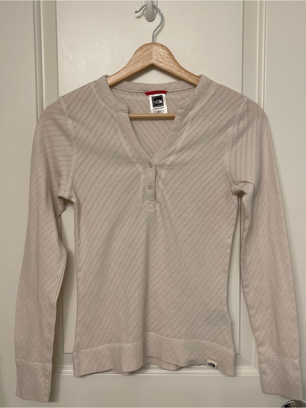 The North Face Women's Long Sleeve Henley Top - Light Cream